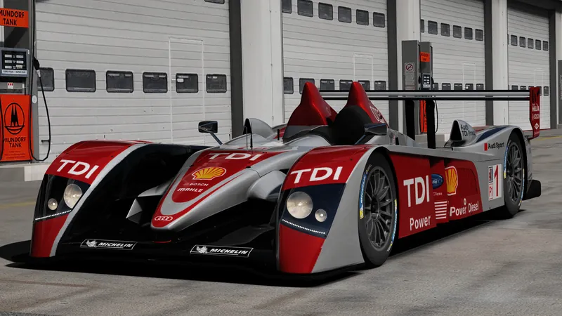 Audi R10 TDI on track